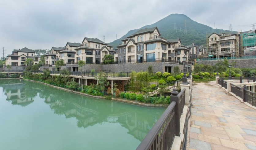 深圳松岗15分钟【观湖山庄】大岭山红本别墅首付75万起(图5)